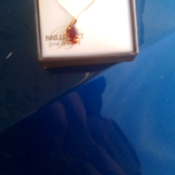 Necklace - Picture 1 of 3